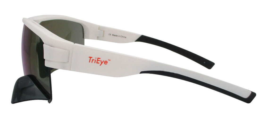 Sportbrille TriEye PRO  selbsttönend mit weißem Rahmen
